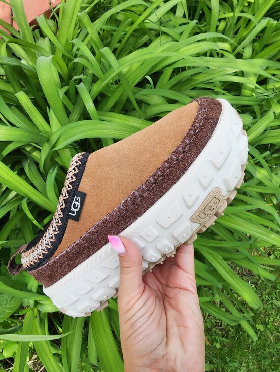 UGG Venture Daze Unisex Tan and Brown Platform Slip-On Suede Sneaker main image 13